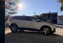 Camionetas - Peugeot 5008 Allure plus 7 Asient 2017 Nafta 180000Km - En Venta