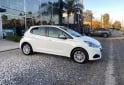 Autos - Peugeot 208 2017 Nafta 101000Km - En Venta