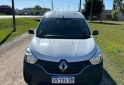 Utilitarios - Renault Kangoo 2023 Nafta 115000Km - En Venta