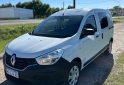 Utilitarios - Renault Kangoo 2023 Nafta 115000Km - En Venta