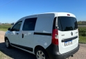 Utilitarios - Renault Kangoo 2023 Nafta 115000Km - En Venta