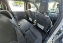 Camionetas - Renault OROCH OUTSIDER 2.0 NAV 2018 GNC 115000Km - En Venta