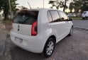 Autos - Volkswagen UP HIGH 2017 Nafta 95000Km - En Venta