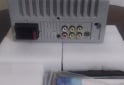 Accesorios para Autos - Estereo con pantalla tactil de 7" 1080 p full hd usb, bluetooth, micro sd, aux, mirror link y radio. Incluye camara de retroceso. Potencia 60x4. - En Venta