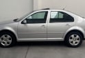 Autos - Volkswagen Bora 2.0 2009 Nafta 203000Km - En Venta