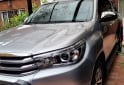 Camionetas - Toyota Hilux SRX 2018 Diesel 90000Km - En Venta
