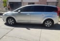 Autos - Peugeot 7 asientos 2014 Nafta 192000Km - En Venta
