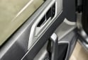 Autos - Volkswagen Virtus highline 2022 Nafta 61000Km - En Venta