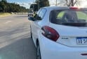 Autos - Peugeot 208 2017 Nafta 93500Km - En Venta