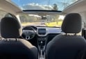 Autos - Peugeot 208 2017 Nafta 93500Km - En Venta