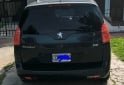 Autos - Peugeot 5008 Allure plus 2014 Nafta 140000Km - En Venta