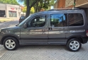 Utilitarios - Peugeot Partner 1ra.mano permuto 2014 Nafta 145000Km - En Venta