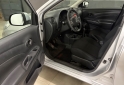 Autos - Nissan Versa 2013 Nafta 129000Km - En Venta