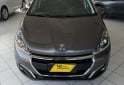 Autos - Peugeot 208 2017 Nafta 75000Km - En Venta