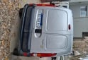 Utilitarios - Renault Kangoo 2017 GNC 103500Km - En Venta