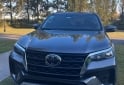 Camionetas - Toyota Sw4 Aut 7 asientos 2022 Diesel 82000Km - En Venta