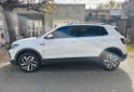 Autos - Volkswagen T Cross 2025 Nafta 8500Km - En Venta
