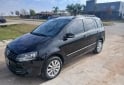 Autos - Volkswagen Suran Highline 2011 Nafta 180000Km - En Venta