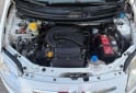 Autos - Fiat Paliio Attractive 2013 GNC 186000Km - En Venta