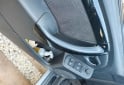 Camionetas - Renault Oroch outsider pus 2.0 2017 GNC 180000Km - En Venta