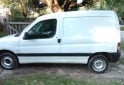 Utilitarios - Citroen Berlingo furgón 1.4 nafta 2012 Nafta 198082Km - En Venta