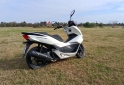 Motos - Honda PCX 150 2017 Nafta 32000Km - En Venta