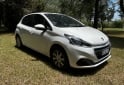 Autos - Peugeot 208 2019 Nafta 80000Km - En Venta