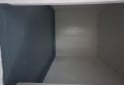 Camiones y Grúas - Vendo Kia 2500 con furgon termico - En Venta