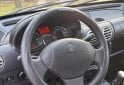 Utilitarios - Renault Kangoo 2017 Nafta 38000Km - En Venta