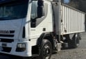 Camiones y Grúas - IVECO CURSOR 330 2014 con Tolva Ombu Cerealera - En Venta