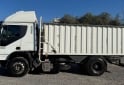 Camiones y Grúas - IVECO CURSOR 330 2014 con Tolva Ombu Cerealera - En Venta