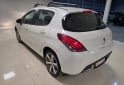 Autos - Peugeot 308 2020 Diesel 98000Km - En Venta