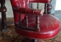 Hogar - Vendo escritorio antiguo con sillon de juego . Para entendidos - En Venta