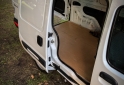 Utilitarios - Renault Kangoo   Berlingo Partner 2015 Nafta 128000Km - En Venta