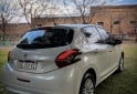 Autos - Peugeot 208 2018 Nafta 82000Km - En Venta