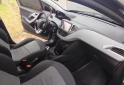 Autos - Peugeot 208 Allure 1.5 touchscree 2014 Nafta 124000Km - En Venta