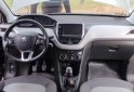 Autos - Peugeot 208 Allure 1.5 touchscree 2014 Nafta 124000Km - En Venta