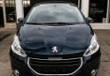 Autos - Peugeot 208 Allure Touch 2015 Nafta 110000Km - En Venta