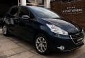 Autos - Peugeot 208 Allure Touch 2015 Nafta 110000Km - En Venta