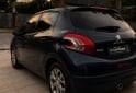 Autos - Peugeot 208 Allure Touch 2015 Nafta 110000Km - En Venta