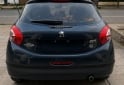 Autos - Peugeot 208 Allure Touch 2015 Nafta 110000Km - En Venta