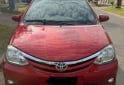 Autos - Toyota Etios xls 2014 Nafta 140000Km - En Venta
