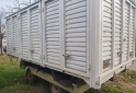 Camiones y Gr�as - Carrocer�a usada en optimas condiciones. Largo:4,79m Ancho:2,40 - En Venta
