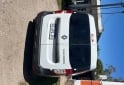 Utilitarios - Renault Kangoo 2024 Nafta 59000Km - En Venta