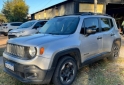Camionetas - Jeep RENEGADE 2016 Nafta 150000Km - En Venta