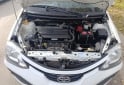 Autos - Toyota Etios XS 2018 Nafta 110000Km - En Venta