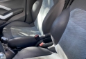 Autos - Peugeot 208 2015 Nafta 180000Km - En Venta