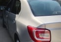 Autos - Renault Logan 2017 GNC 250000Km - En Venta