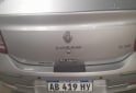 Autos - Renault Logan 2017 GNC 250000Km - En Venta