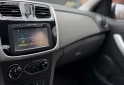 Autos - Renault Logan Privilege 2017 GNC 111111Km - En Venta